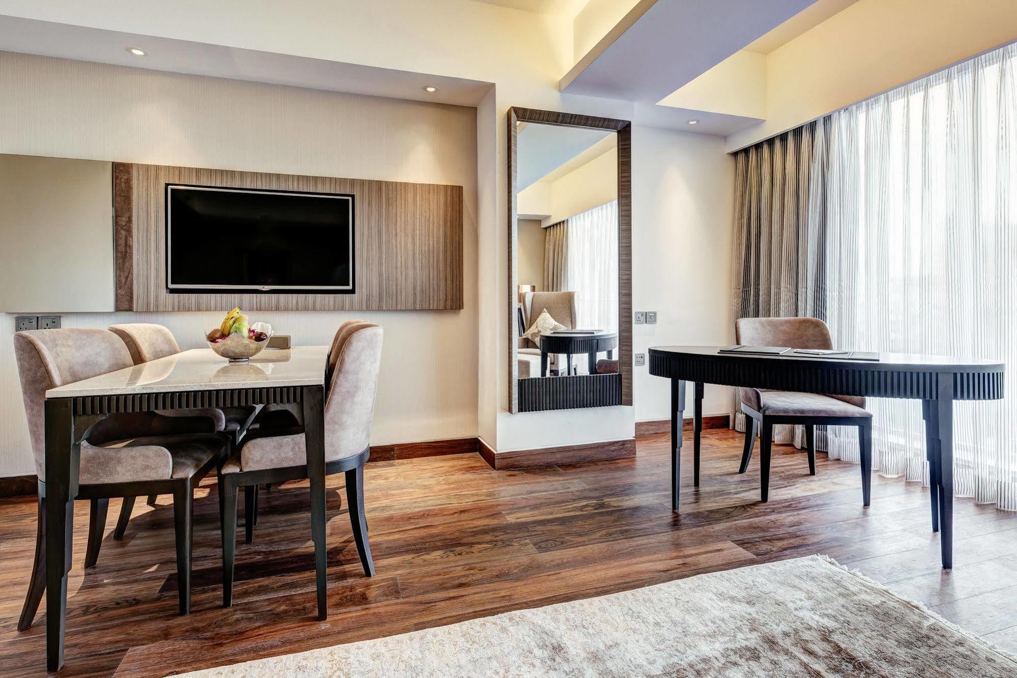 Hotel The Way Dhaka Extérieur photo
